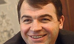 Анатолий Сердюков решил учиться военному делу