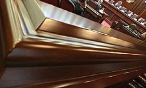 Конституционный суд развернул похоронный процесс
