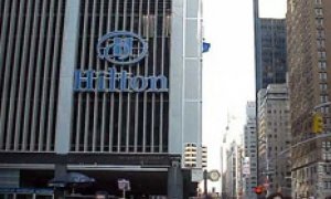 Пэрис Хилтон осталась без Hilton