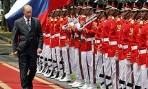 Путин привез Индонезии миллиард