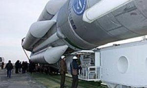 Российский "Протон" дал пробоину