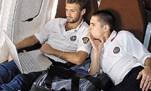 Чемпионы угодили в «паутину»