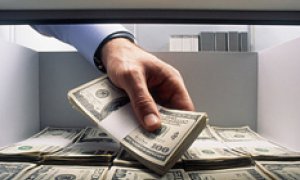 У иностранных политиков проверят счета