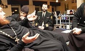 Не ходил бы ты, поп, во солдаты
