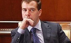 Партийных любимчиков у Медведева не будет