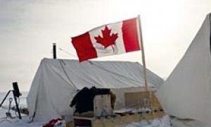 Канада заходит на Северный полюс с тыла