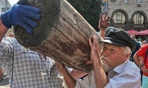 Далеко ли Украина от края пропасти?