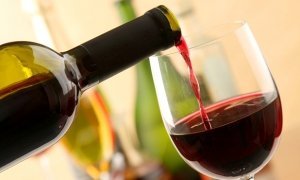 Виноделы предупредили о подорожании российского вина на 15%  