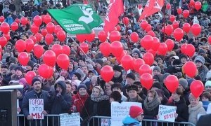 Тысячи жителей Екатеринбурга вышли на митинг против отмены народных выборов мэра