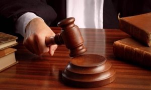 В Орловской области супруги, которых приговорили за продажу кондитерского мака, сбежали из зала суда