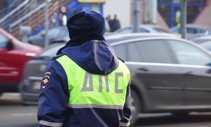В Москве таксист сбил сотрудника ДПС во время оформления аварии. Полицейский в коме