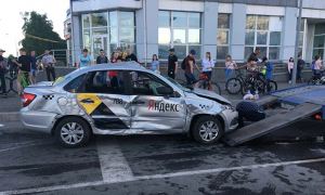 В России на 20% выросла смертность в авариях с участием такси