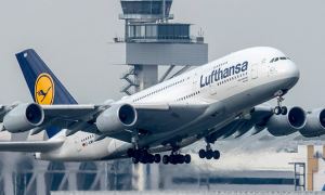 Европейские авиакомпании приостанавливают полеты в Украину из-за обострения обстановки