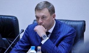 Лидер «Антимайдана» отсудил у Навального 400 тысяч за пост о незадекларированном коттедже