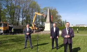В Польше демонтировали памятник благодарности Красной армии