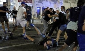 В результате столкновений в Марселе пострадали 35 футбольных болельщиков  