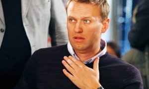 Судебные приставы запретили Навальному ездить за границу из-за долгов  