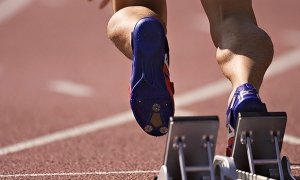 Российских легкоатлетов пустят на Олимпиаду, но только под нейтральным флагом