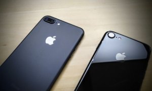 Антимонопольщики проверят цены на iPhone 7 