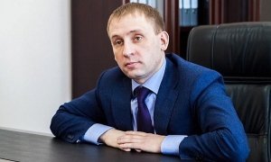 Амурский губернатор пригрозил судом распространителям слухов о его доме за 100 млн рублей