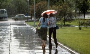 Синоптики пообещали москвичам резкое похолодание после 30-градусной жары