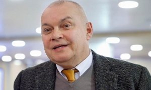 Дмитрий Киселев потребовал от ЕС исключить его из санкционного списка