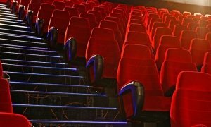 В петербургском кинотеатре зрители устроили массовую драку во время показа фильма
