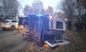 В Подмосковье в результате столкновения автобуса и маршрутки погибли 4 человека
