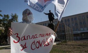 Российские медики начинают серию протестных акций «Заплатите за COVID!»