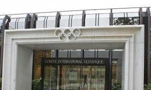 МОК не стал отстранять российских олимпийцев от участия в Играх в Рио  