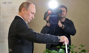 Кремль отказался от досрочного проведения выборов президента России