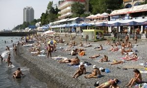 Отдыхавшие в Сочи российские туристы не захотели возвращаться на курорт
