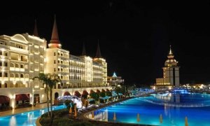 Турецкий банк выкупил за полцены отель Тельмана Исмаилова Mardan Palace