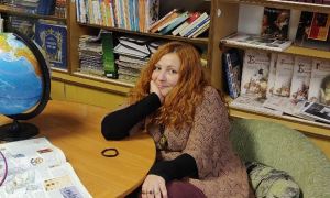 В Петербурге учительницу гимназии уволили за чтение стихов репрессированных поэтов