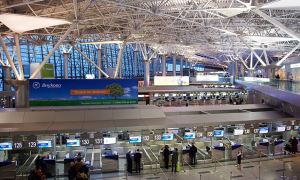 Аэропорт «Внуково» вслед за «Шереметьево» ввел режим простоя