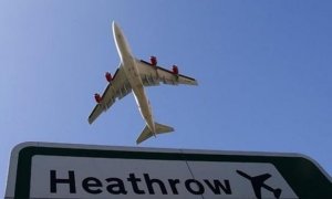 Власти Великобритании будут тщательно досматривать «самолеты с богачами из России»