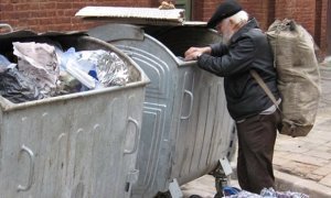 Глава СПЧ предложил россиянам оформлять опекунство над бездомными пенсионерами