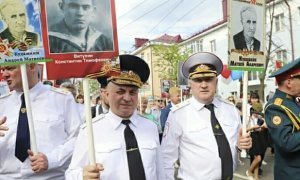 В Мордовии начальник полиции и прокурор пришли на «Бессмертный полк» с фото одного и того же ветерана