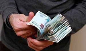 Московского полицейского заподозрили в вымогательстве 5 млн рублей у бизнесмена 