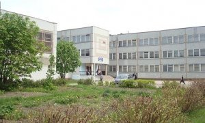 В вологодской школе внук депутата от «Единой России» пригрозил «сломать голову» однокласснику и учителю