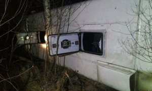 В Нижегородской области пассажирский автобус съехал в кювет. Пострадали 25 человек