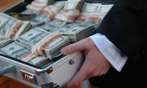 Ульяновские чиновники получили сроки за попытку купить должности по борьбе с коррупцией