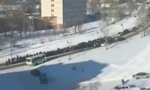 Хабаровская полиция проводит проверку по факту участия силовиков в похоронах криминального авторитета