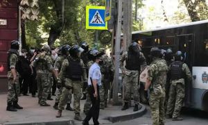 Госдеп США призвал российские власти освободить задержанных крымских татар
