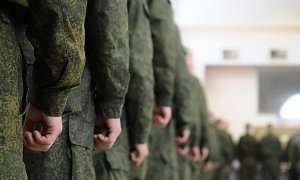 В Москве задержан начальник военкомата, помогавший призывникам «косить» от армии  
