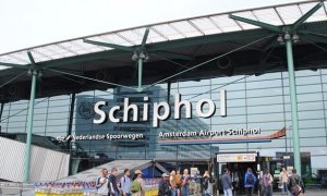Аэропорт Амстердама частично эвакуировали из-за антитеррористической проверки