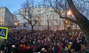 Москвичи провели стихийный митинг против сноса здания Таганской АТС