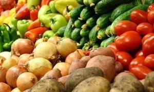 В России стоимость сезонных овощей из-за холодной погоды выросла в 1,5 раза
