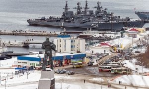 В Североморске военнослужащий застрелил жену и ребенка, а затем покончил с собой  