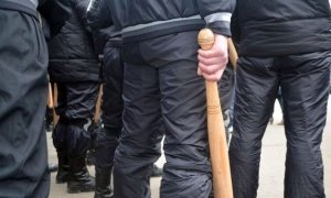 В Новой Москве вооруженные битами подростки напали на пассажиров электрички